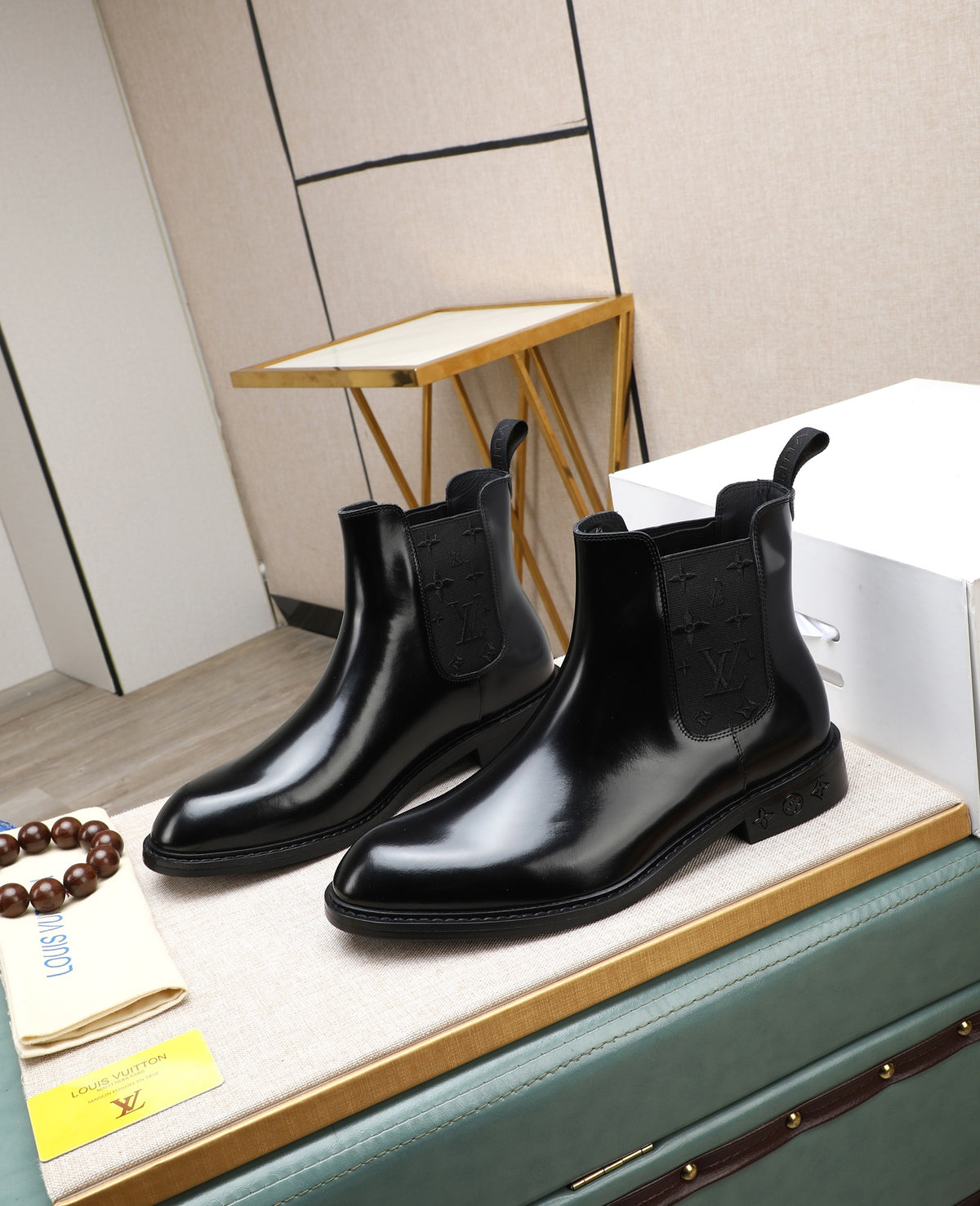 Black Leather Chelsea Boots | Polished Finish, Sleek Smart-Casual Style