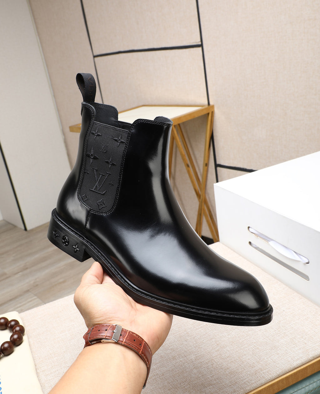 Black Leather Chelsea Boots | Polished Finish, Sleek Smart-Casual Style