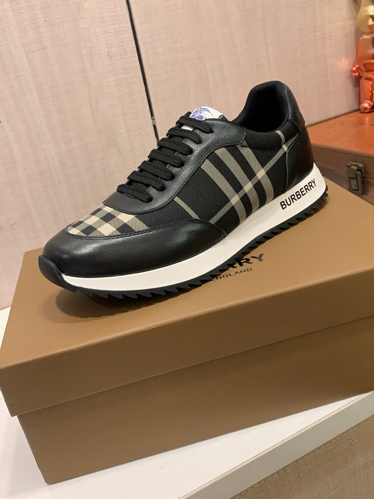 BURBERRY Black Check-Panel Low-Top Sneakers | British-Inspired Retro Style