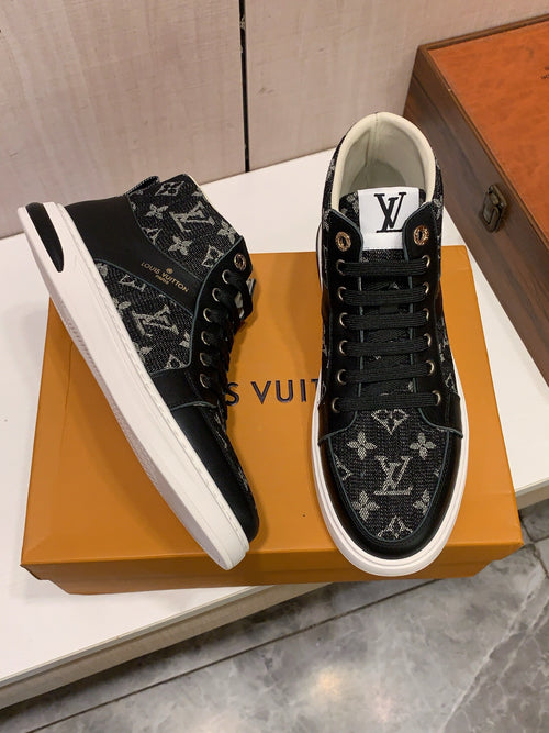 Black Patterned High-Top Sneakers | Bold Contrast, Streetwear Style